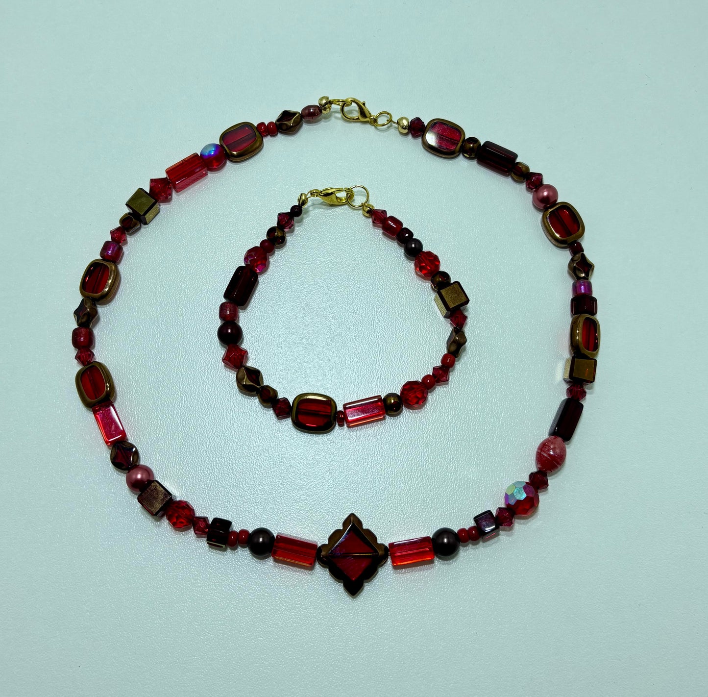 Shiny Red armband