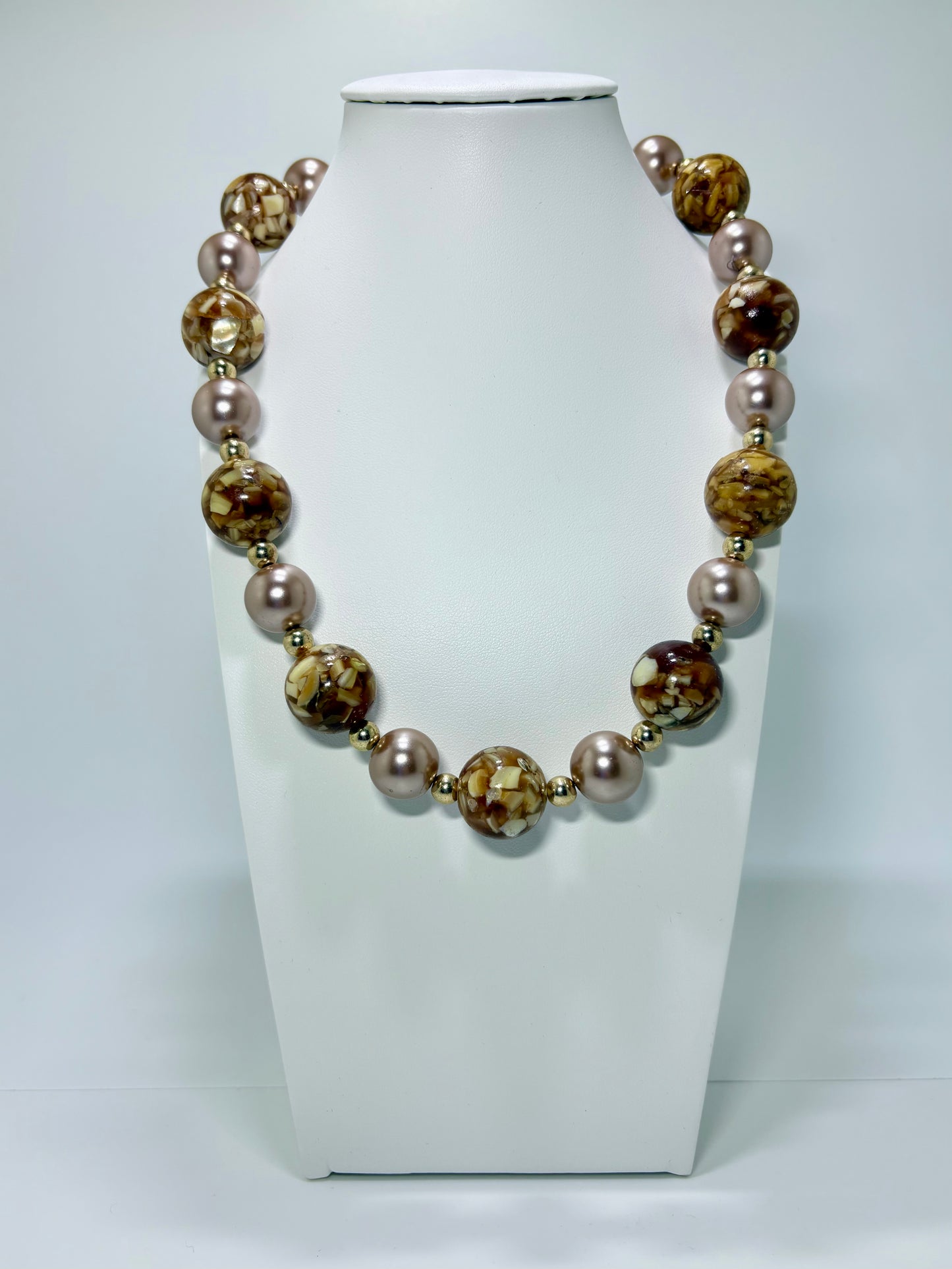 Resina taupe halsketting