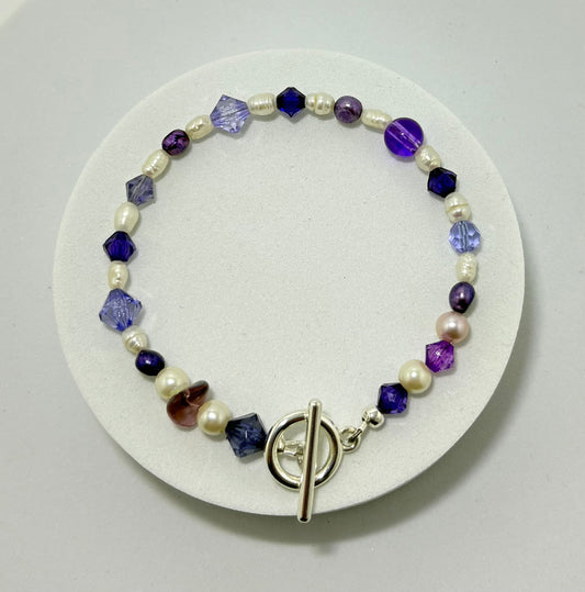 Sweet purple armband