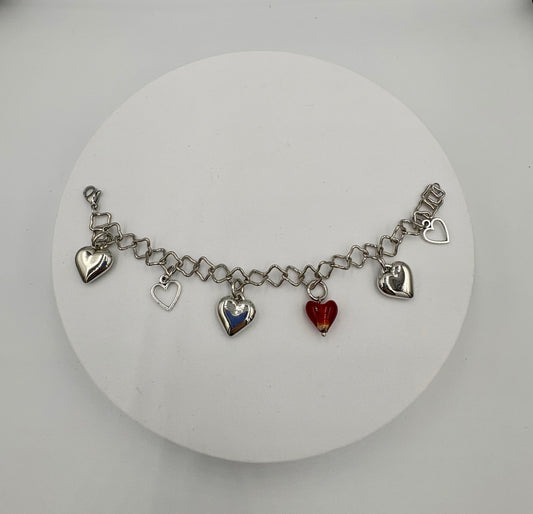 Charming hearts armbandje